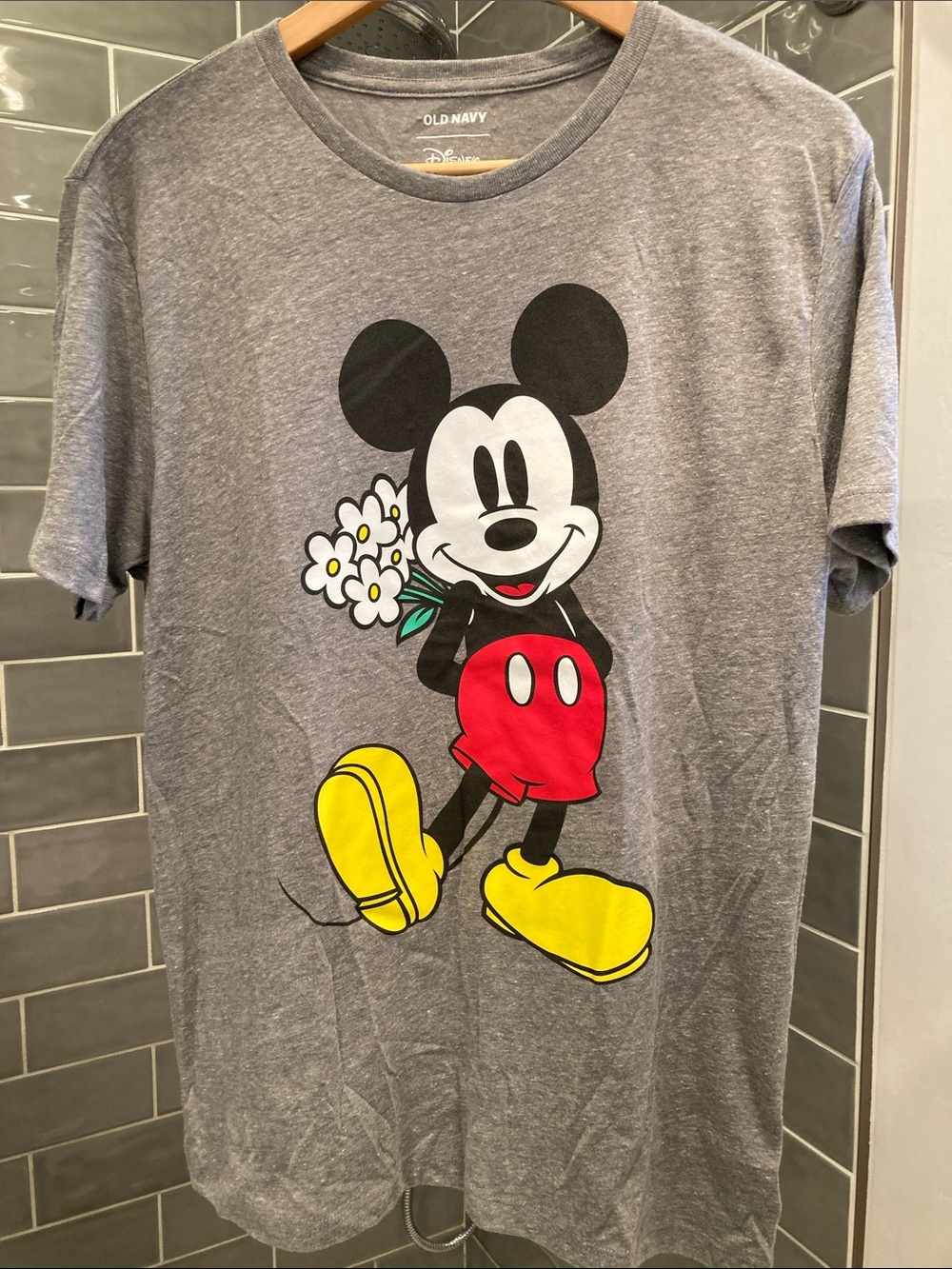 Old Navy Gray Mickey Mouse Graphic Tee. Unisex Size Medium.